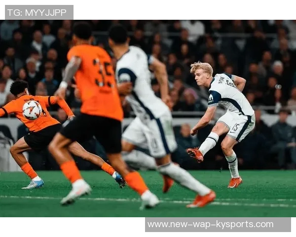 英超焦点战布莱顿迎战狼队双方争夺关键三分的激烈对决 英超焦点战布莱顿迎战狼队双方争夺关键三分的激烈对决